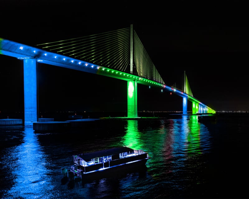 Sunset Island Cruise & Skyway Light Show in Gulfport