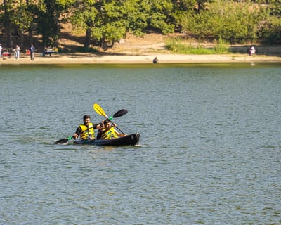 Lake Gregory Tandem Kayak Rental, Crestline