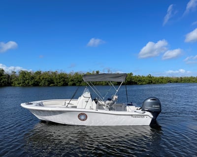 Fort Myers Boat Rental: 20' Tidewater for 6