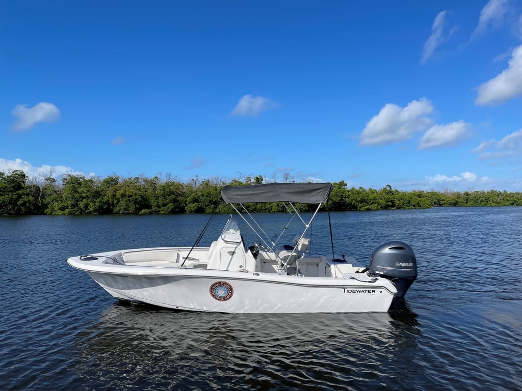Fort Myers Boat Rental: 20' Tidewater for 6