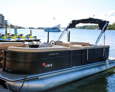 20-Foot Pontoon Boat Rental in Fort Walton Beach