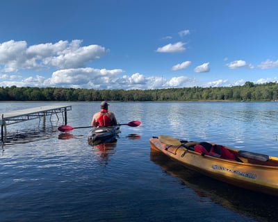 9-Hour Kayak Rental at Jones Pond