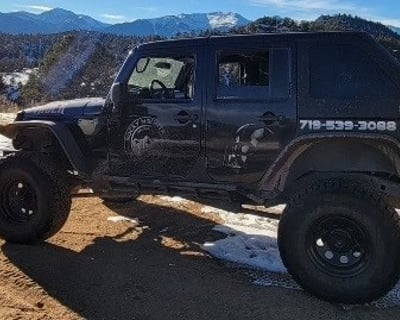 Salida 4-Door Jeep Rubicon Rental