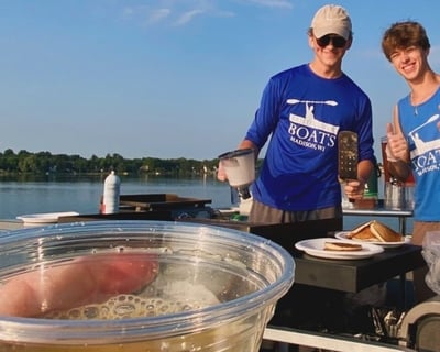 Breakfast Paddle Rental in Madison
