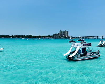 14 Passenger Pontoon with Twin Slides & Fuel