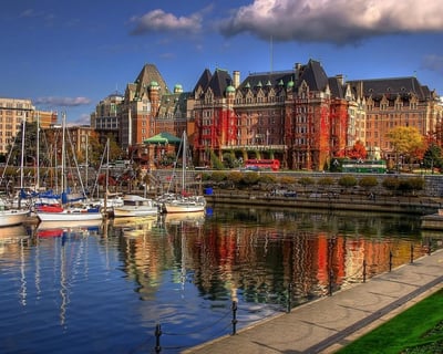 Guided Food & History Tour in Victoria
