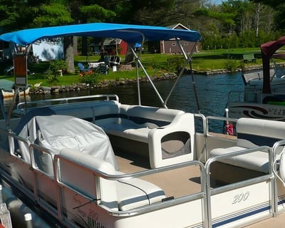 Caroga Lake 8-Hour Pontoon Rental