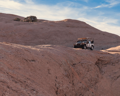 Ride a 4-Hour Hummer 4x4 Tour in Moab