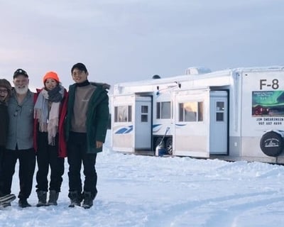 4-Hour Guided Ice Fishing in North Pole