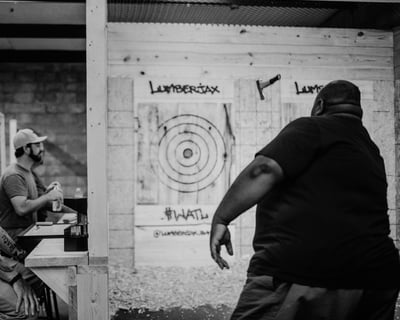 1-Hour Axe Throwing Lane Rental in Saint Joseph