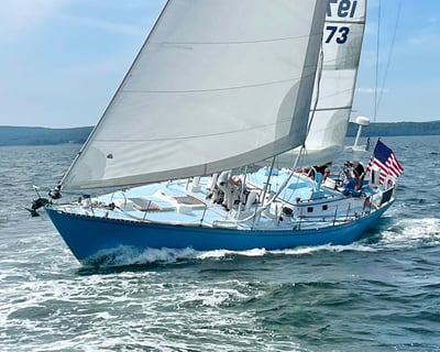 2-Hour Camden Sailing Cruise