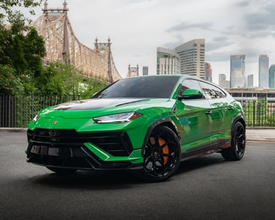 Lamborghini Urus Performante Rental in Casper