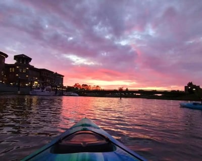 Sunset Kayak Tour in Downtown Napa