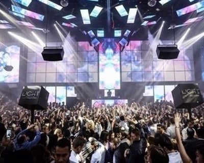 Ride a Nightclub Party Bus Tour in Las Vegas