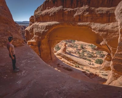 Guided Arches National Park Hiking Tour