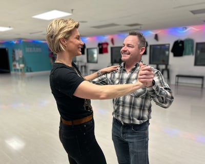 Learn Two Step in a Private Lesson in Nashville