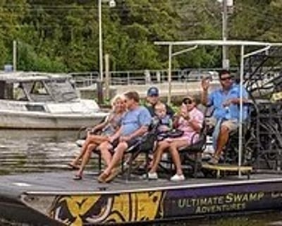 Small Airboat Tour in Westwego