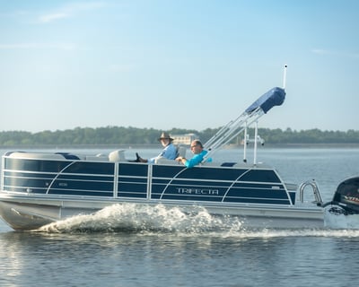 Pontoon Rental in Panama City Beach with Fuel Included