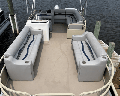 Outer Banks 90HP Boat Rental