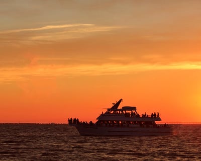 Sunset Cocktail Cruise in Virginia Beach