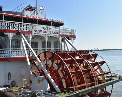 Explore the French Quarter on a 45-Minute Walk