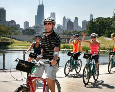3-Hour Chicago Lakefront Neighborhoods Bike Tour
