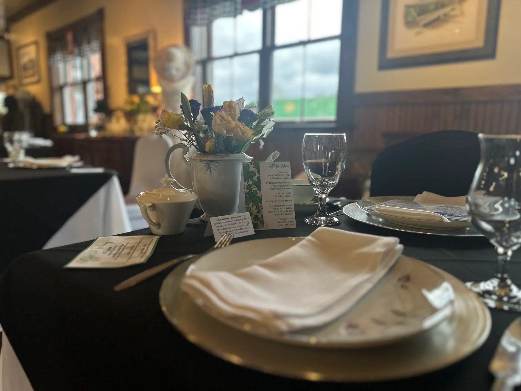 Dinner in the Depot with 1-Hour Train Ride | Greetwell