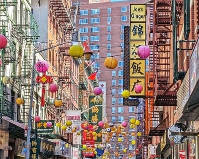 Taste Chinatown Food & History on a Guided Tour in NYC