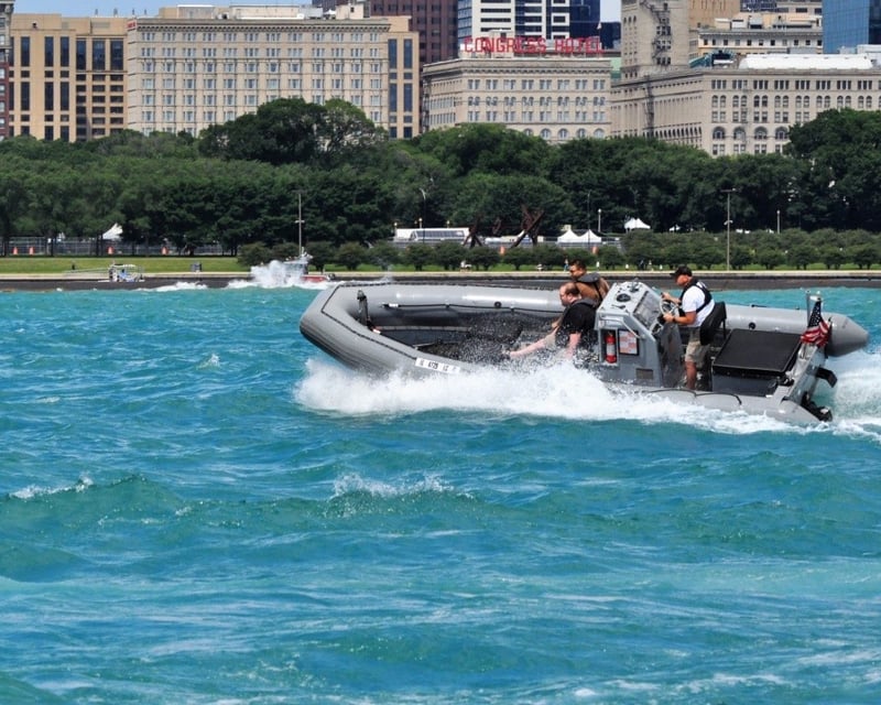 Ex-Navy Boat Tour of Chicago River & Lake Michigan
