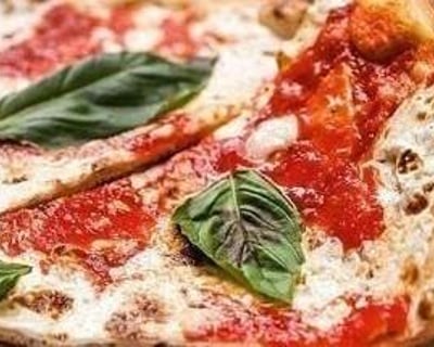 New York City 4-Hour Pizza eBike Tour