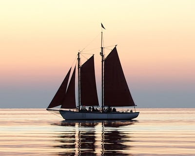 Tall Ship Charter in Sister Bay