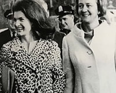 Explore Socialites & Spies Walking Tour in Georgetown