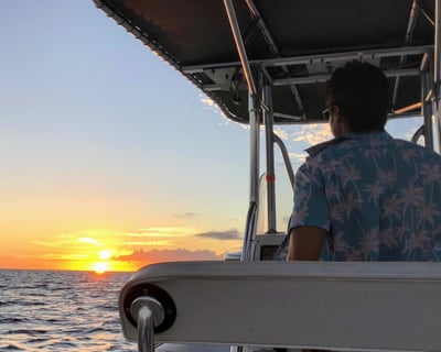 Private Sunrise Coastal Cruise in Honolulu