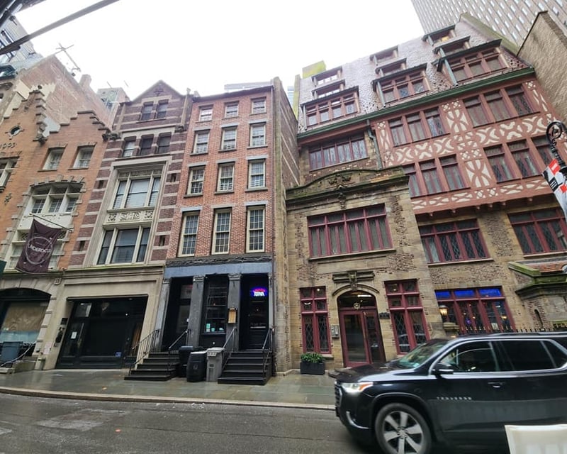 Dutch History Walking Tour of Lower Manhattan