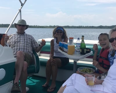 Currituck Sound Pontoon Boat Rental