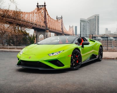 Casper Lamborghini Huracan EVO Spyder Rental
