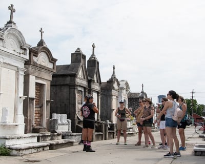 Garden District & St. Joseph’s Cemetery Bike Tour