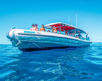 Private Yacht Charter in Kailua Kona for 35