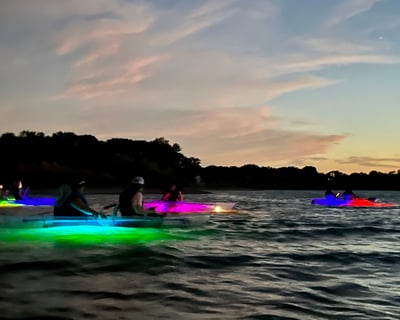 Sunset Kayak Tour on Grapevine Lake