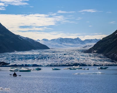 Private Helicopter, Glacier Kayak & Train Tour From Girdwood