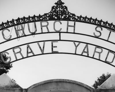 Haunted Food Tour in Downtown Mobile