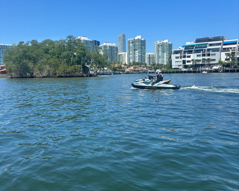 Jet Ski Rental on the Chain of Lakes in Winter Haven