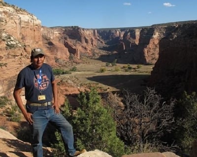 Explore Canyon de Chelly on a Dineh Guided Hike