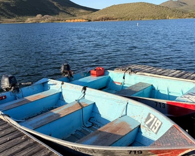 Explore Lake Skinner on a 12' Motorboat