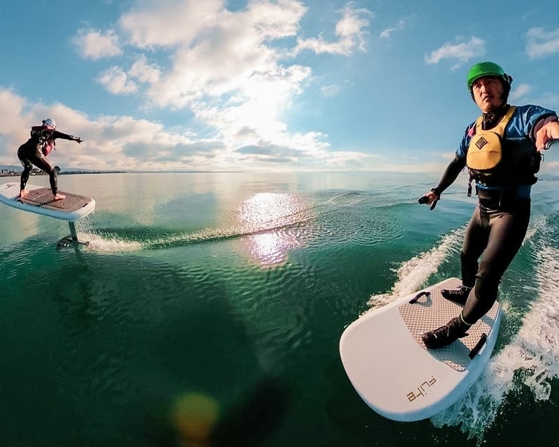 Private eFoil Surfing Lesson in Alameda