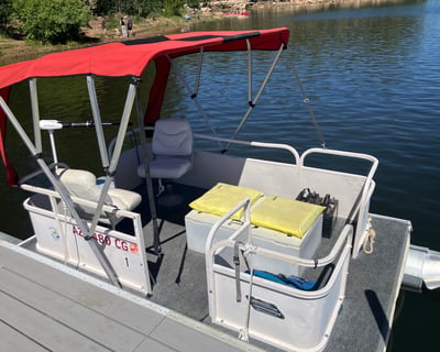 Woods Canyon Lake Fishing Pontoon Rental