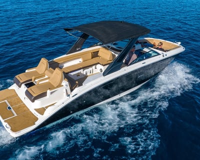 30' Boat Cruise in Newport Beach