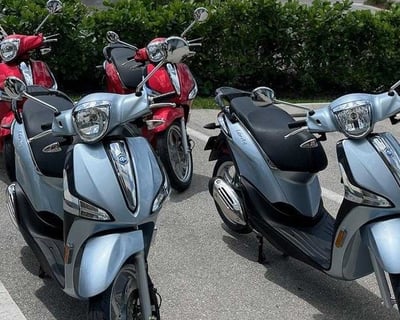 2-Hour Vespa Rental in Fort Myers Beach