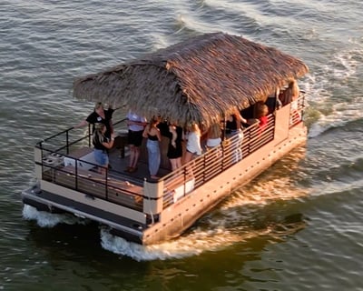 Tiki Cruise in Spring Park