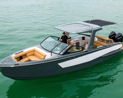 35' Yacht Charter on Sarasota Bay